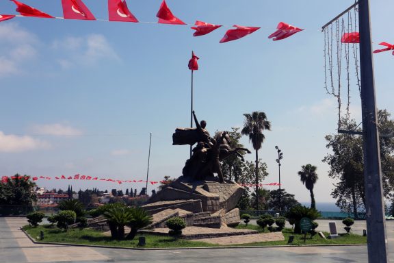 Mustafa Kemal Atatürk standbeeld Mustafa Kemal Atatürk standbeeld