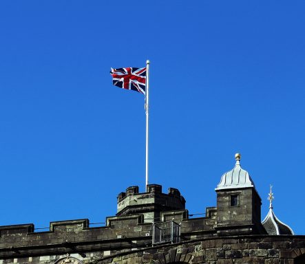 Vlag van Groot-Brittannië op Edinburgh Castle Vlag van Groot-Brittannië op Edinburgh Castle